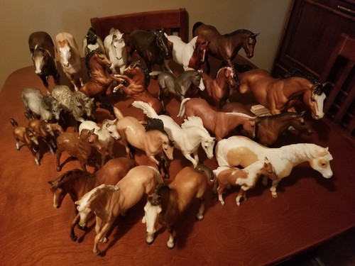 Breyer horses horse barns - breyer,